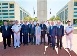 Contrat du siècle pour Naval Group : l’Australie achète 12 sous-marins pour 31 milliards d’euros.