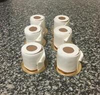 Covid 19 : près de Caen dans le Calvados, le boulanger pâtissier Enguehard réalise des gâteaux en forme de rouleaux de papier toilette