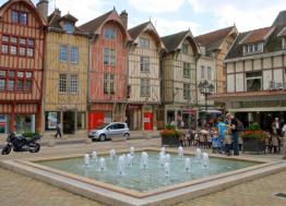 Troyes, la nouvelle ville des amoureux ?