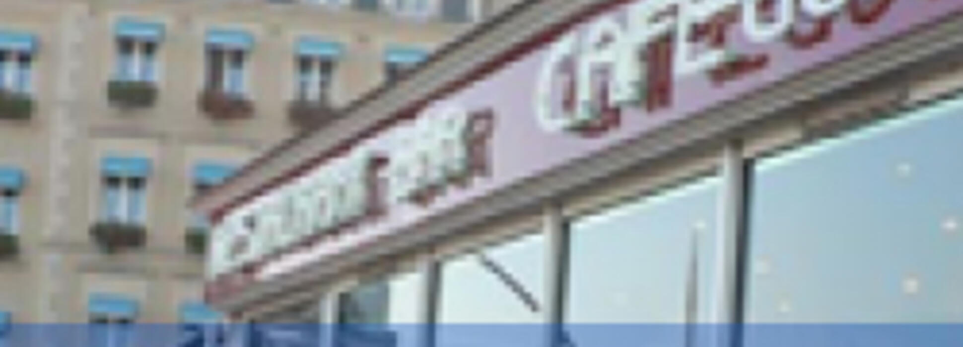 THE WEEKLY SMARTAPARTNER : LE CAFE DU PORT À CHERBOURG