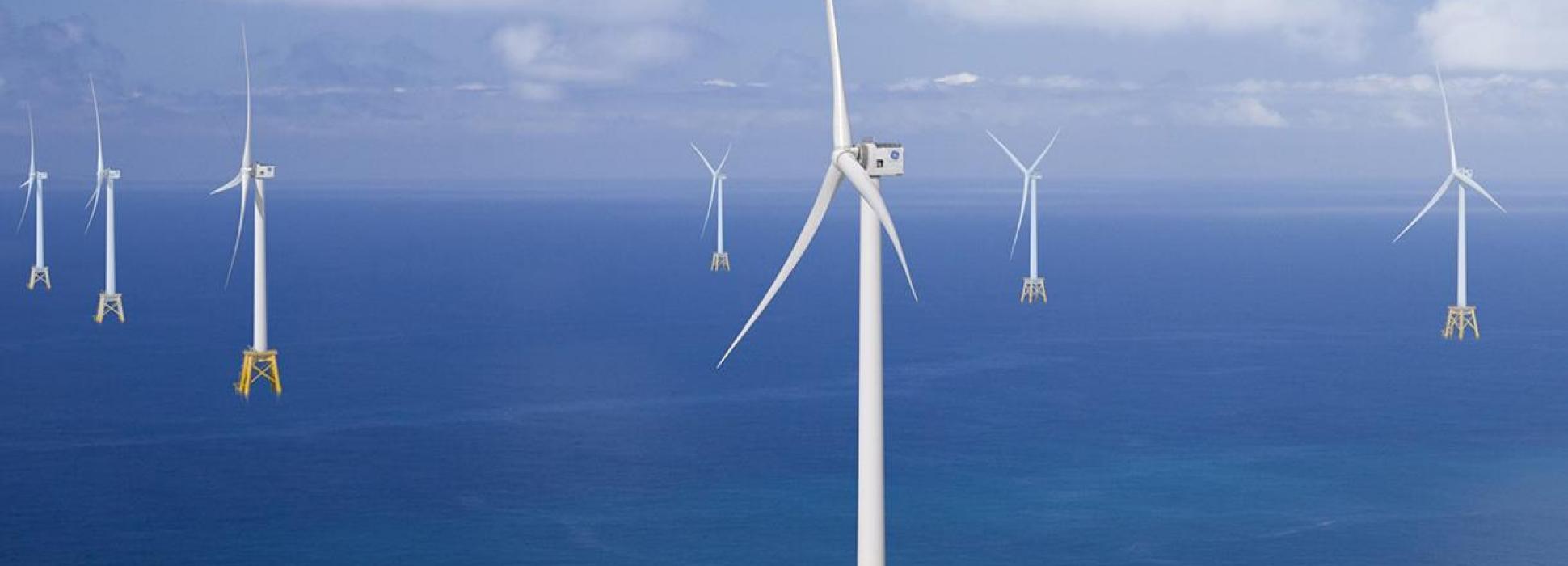 En inaugurant l'usine LM Wind Power  le 6 novembre 2019, Cherbourg-en-Cotentin s'impose comme la place centrale de la filière de l’éolien en mer