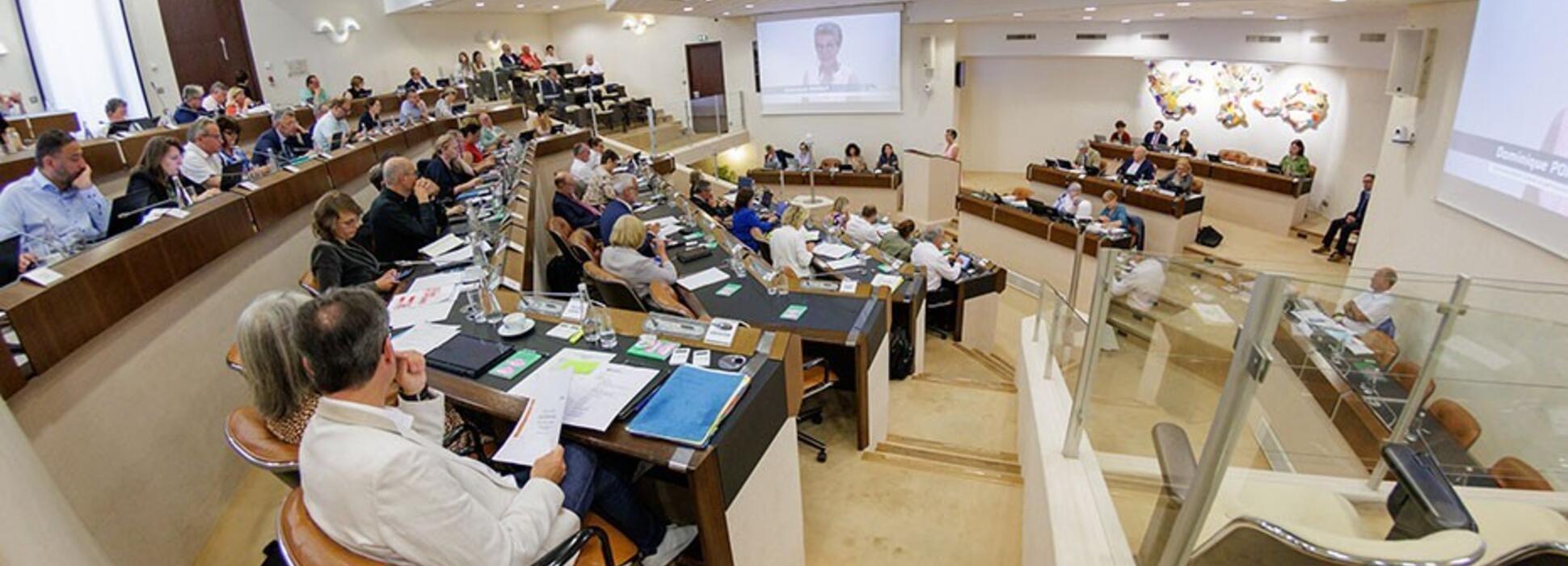 Budget 2026 de la Loire-Atlantique : un équilibre fragile sous la pression des dépenses sociales