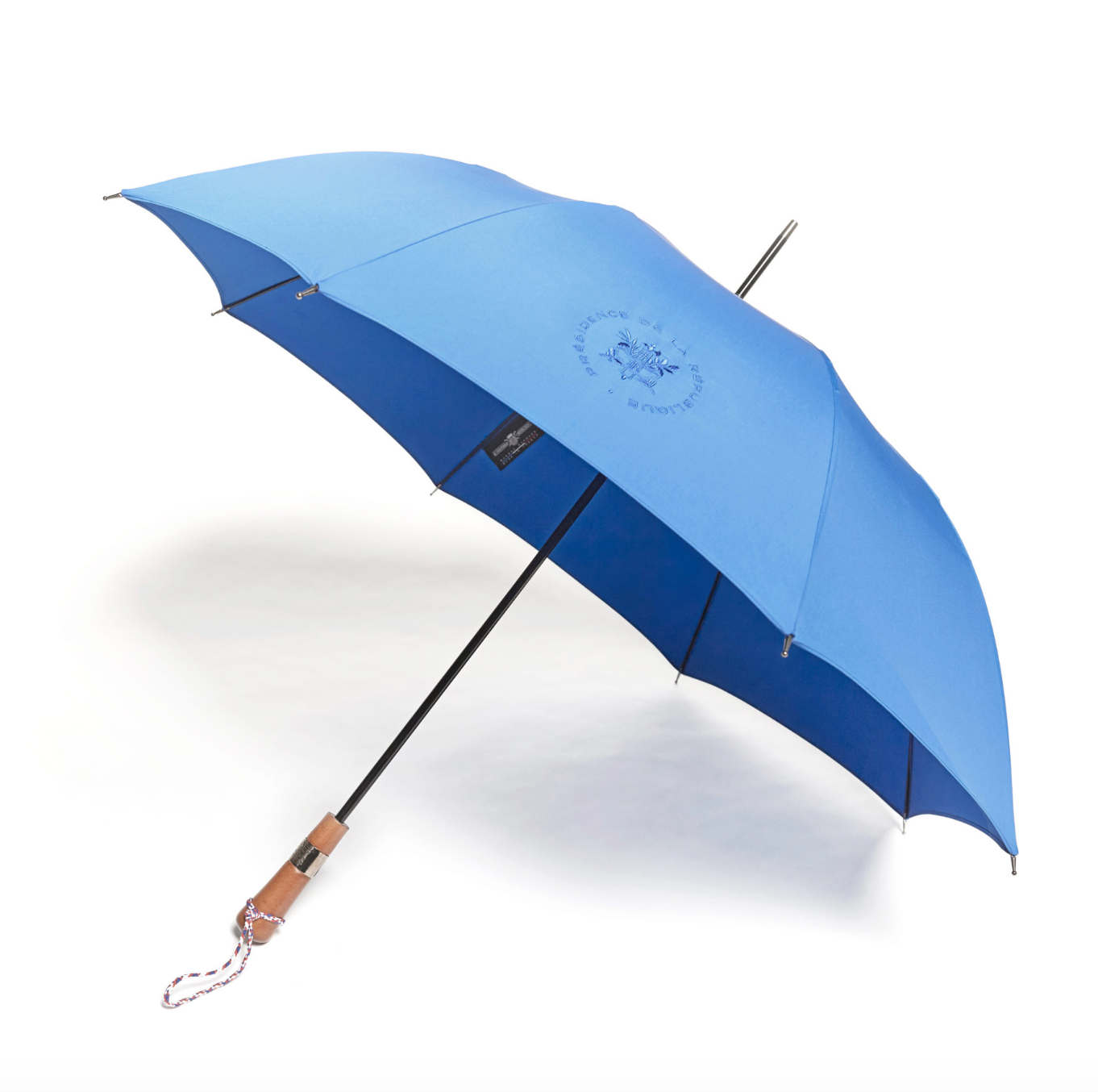 A CherbourgenCotentin, le Parapluie de Cherbourg crée une édition